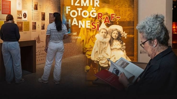 Fotoğrafın 200. yılında İzmir’in görsel hafızası kitapla buluştu