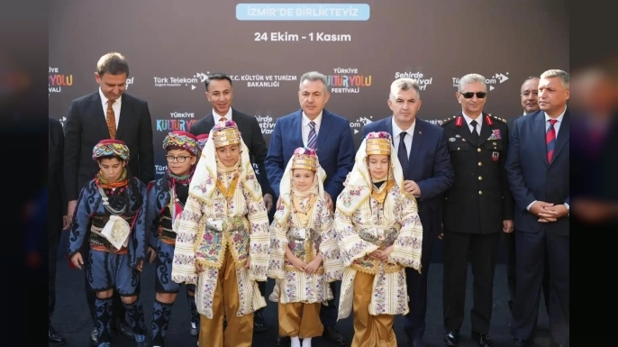 İZMİR’DE KÜLTÜR YOLU FESTİVALİ HEYECANI DÖRDÜNCÜ KEZ BAŞLADI