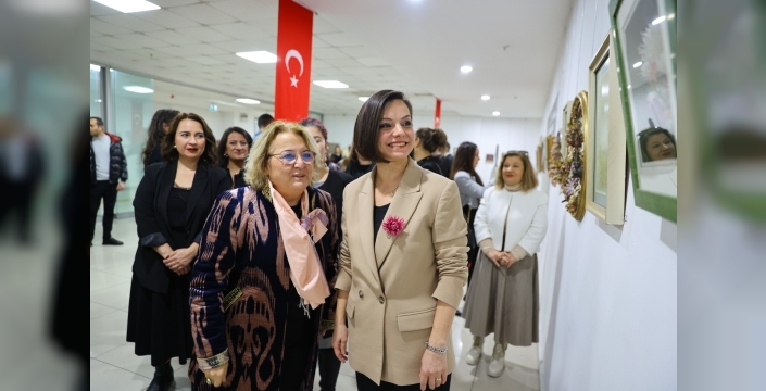 Karabağlar ’da Kozalar Çiçek Açtı